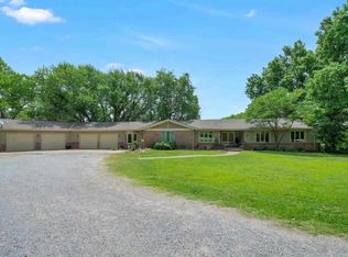 8 W Quail Valley St, Garden Plain, KS 67050