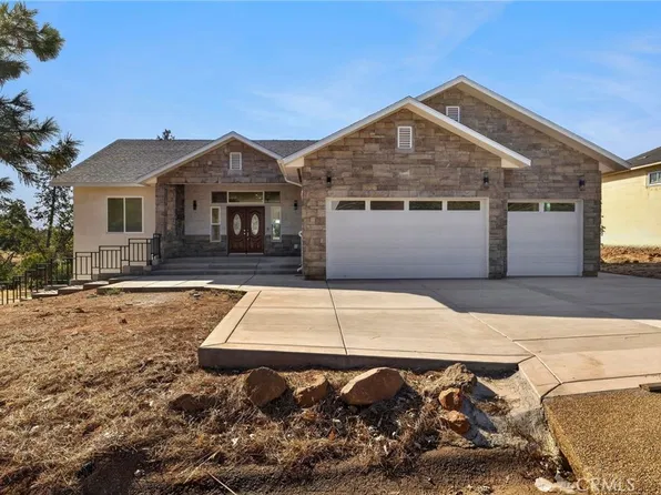 5000 Malibu Dr, Paradise, CA 95969