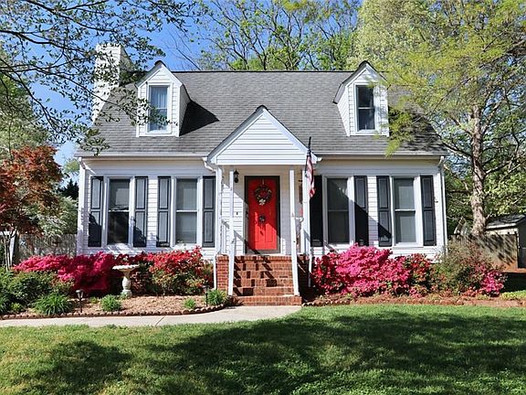 2nd image of 107 Edinborough Dr
