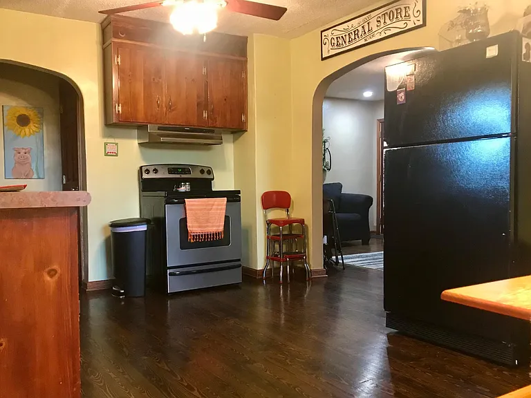 3357 Mount Pleasant Blvd — Photo 7