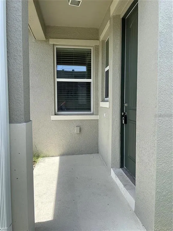 5 bed, 3.0 bath, 2544 sqft, $3,050 — Photo 4