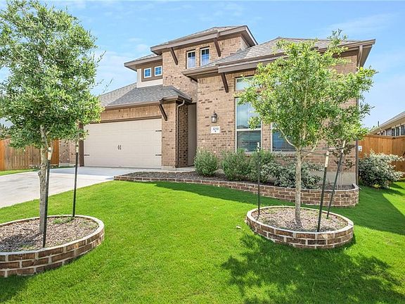 2nd image of 3251 Pablo Cir