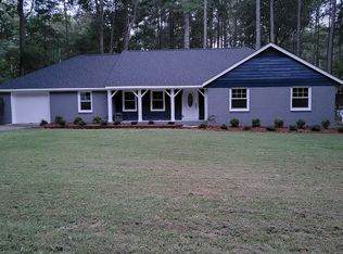 1008 Glendale Dr, Aberdeen, NC 28315