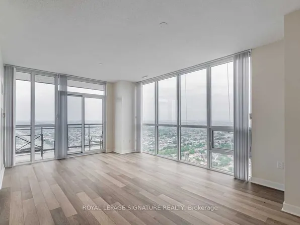 3975 Grand Park Dr, Mississauga, ON