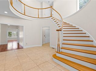 184 Hall Rd, Hampton, VA 23664