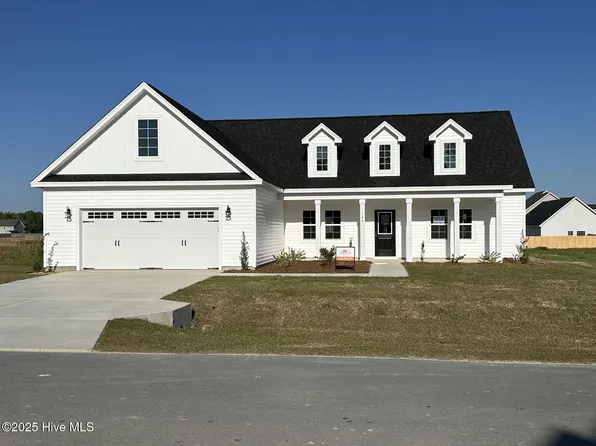 106 Coastal Meadows Drive, Stella, NC 28582