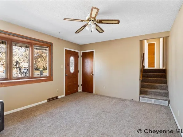 315 Muscadine Way, Cheyenne, WY 82009
