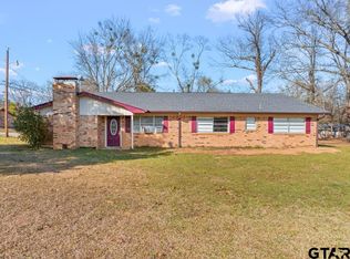 2400 Holly St, Jacksonville, TX 75766