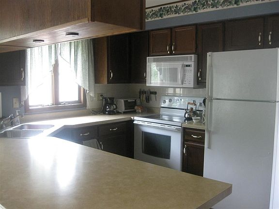 5th image of 2027 S Marion Ave