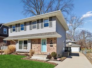 3805 Washington Ave, Des Moines, IA 50310