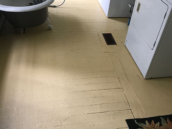 2nd image of 618 Idlewood Ave