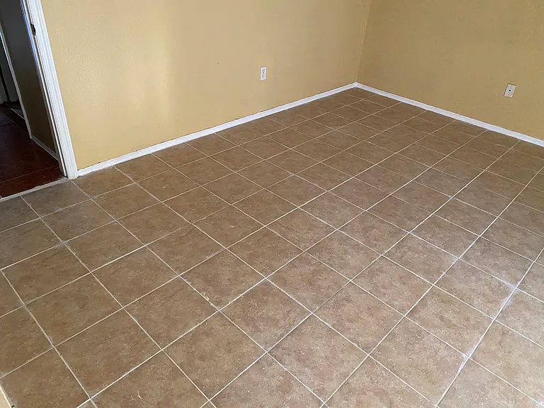 4814 Muir Vlg — Photo 31