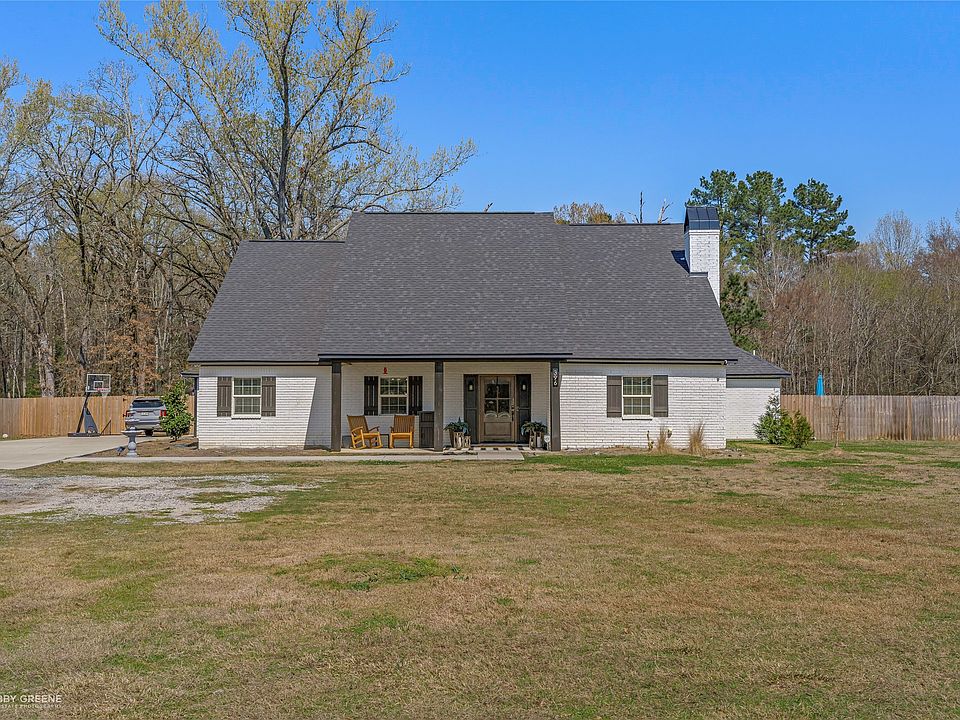 1st image of 396 Collinswood Dr