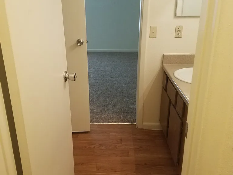 Quincy Ridge Apartments — Photo 111