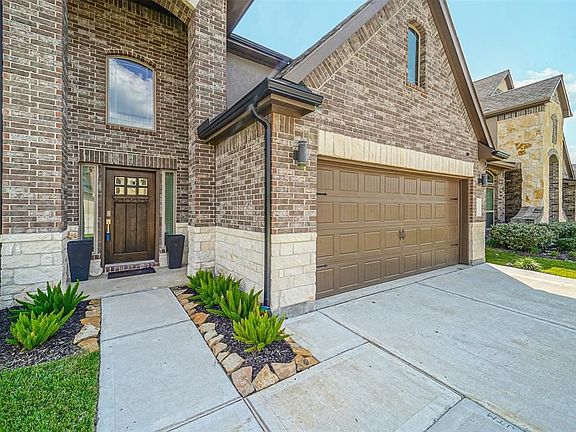 2nd image of 1580 Harvest Vine Ct