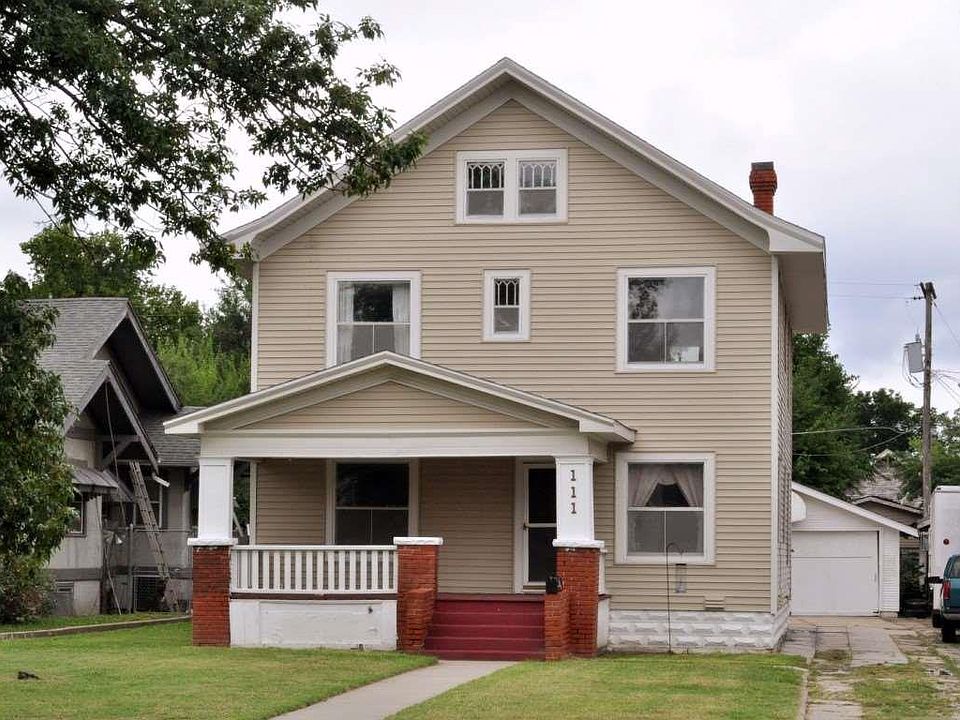 1st image of 111 E 15th Ave
