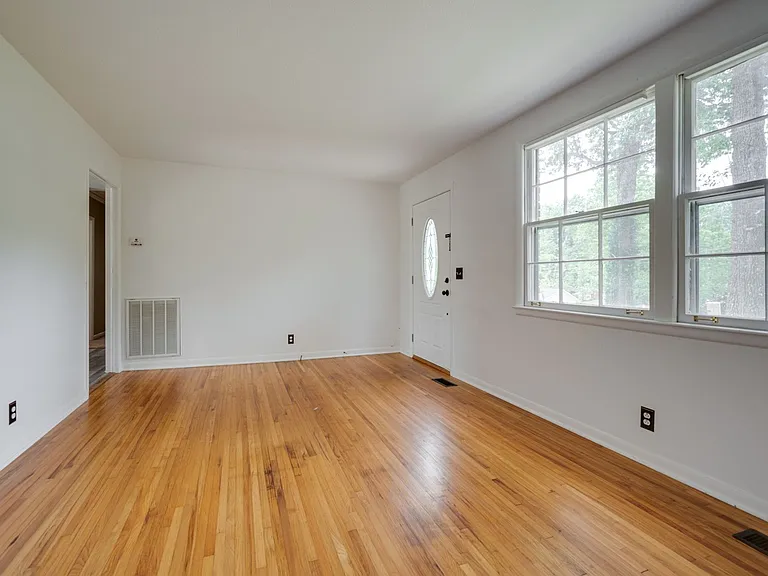 1133 Copperstill Cir — Photo 5