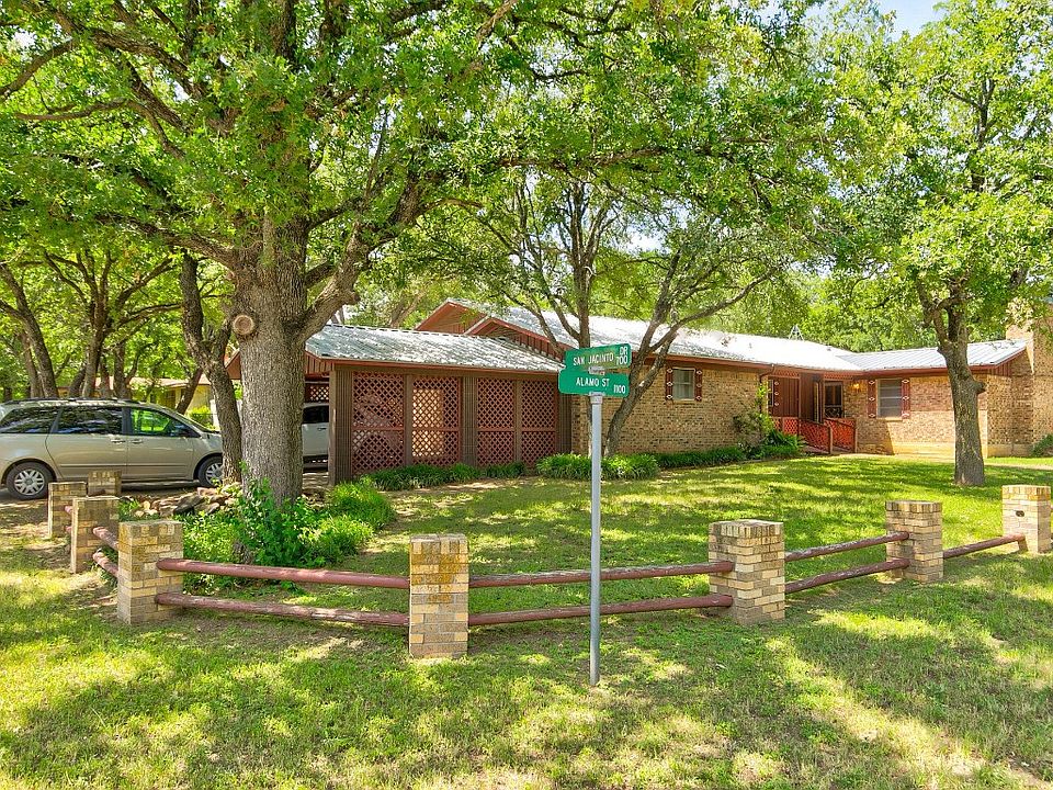 1101 Alamo St, Mineral Wells, TX 76067 Zillow