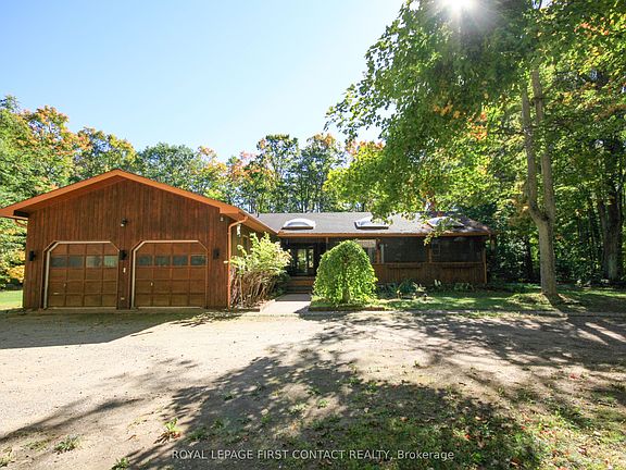 3rd image of 607 Big Bay Point Rd