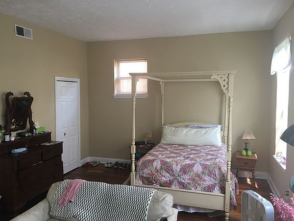 2nd image of 1376 S 2nd St APT 4