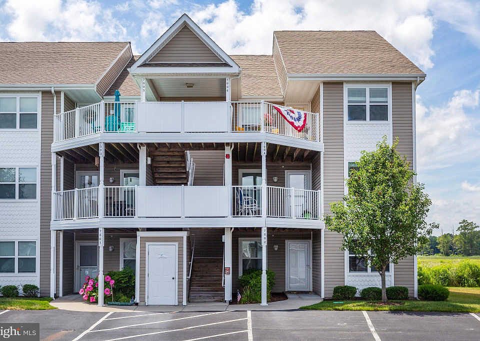 1st image of 37462 Pettinaro Dr #7004