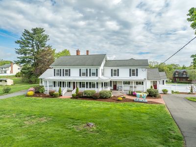 1338 River Boulevard, Suffield, CT, 06078
