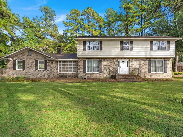 1644 Bennett Cir, Holly Hill, SC 29059