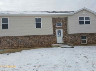 386 SW 811th Rd, Centerview, MO 64019