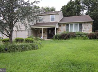 1228 Liberty Bell Dr, Cherry Hill, NJ 08003