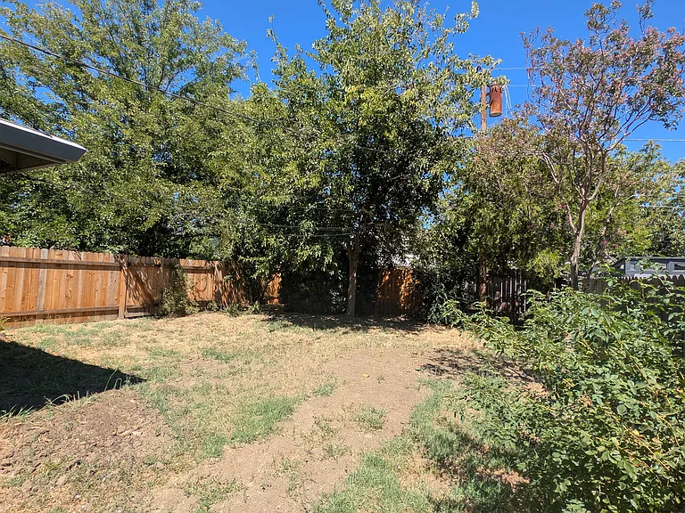 1110 Anderson Rd — Photo 14