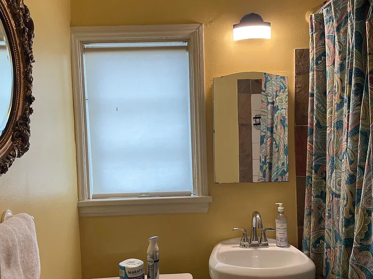 720 W McDowell Rd #4 — Photo 10