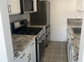5139 Maplewood Ave, Los Angeles, CA