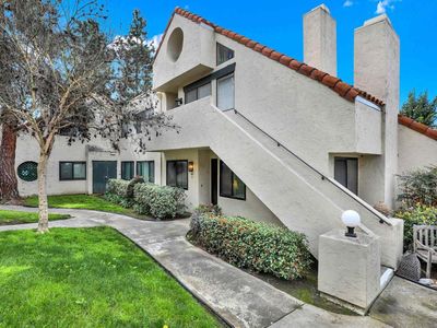 387 N Melrose Dr UNIT E, Vista, CA, 92083