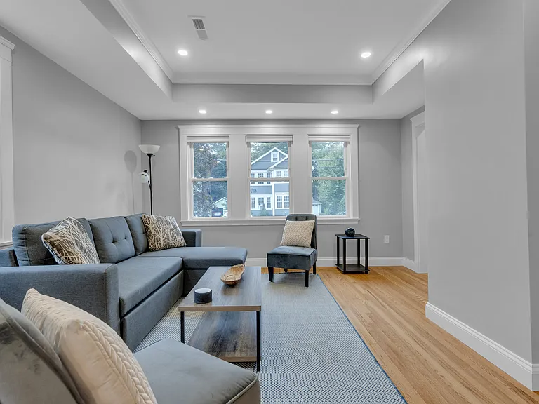 48 Webster St — Photo 15