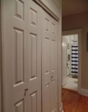 4th image of 60 Queensberry St APT 1