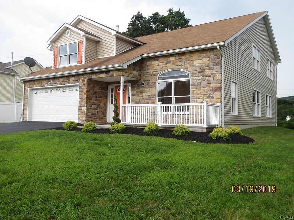 1st image of 1 Lewis Dr