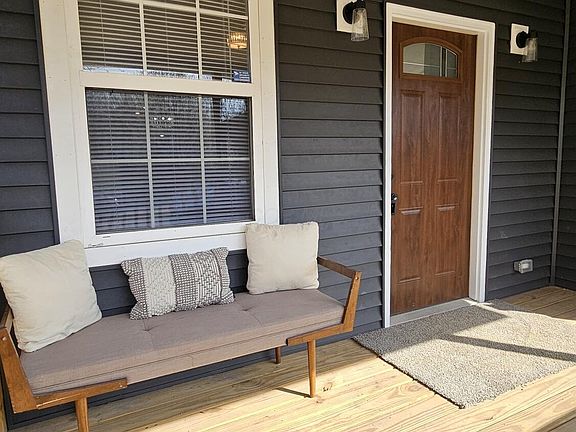 4th image of 1398 Lockbourne Rd