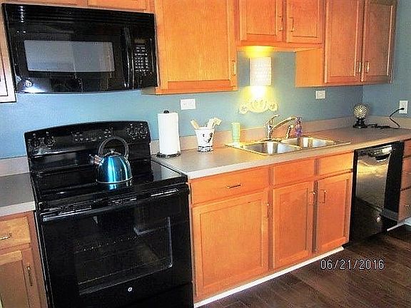 5th image of 7631 Woodbridge Ct