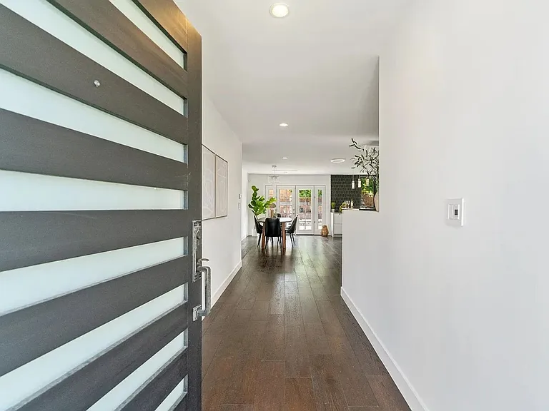 13940 Bermax Ave — Photo 4