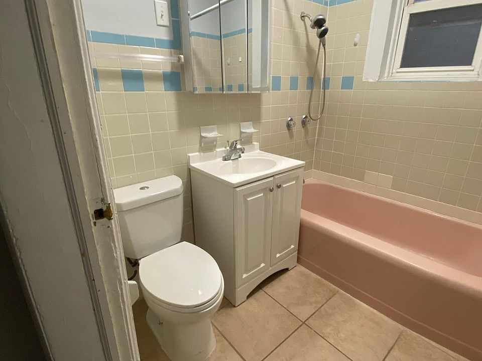 2nd image of 31 Van Wagenen Ave APT 3