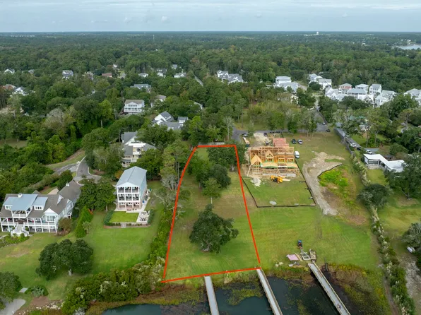 1956 Deep Creek Run, Wilmington, NC 28405