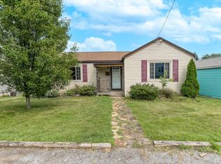 3612 Matilda St, Beaver Falls, PA 15010