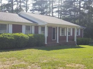 237 Foster St, Cowpens, SC 29330
