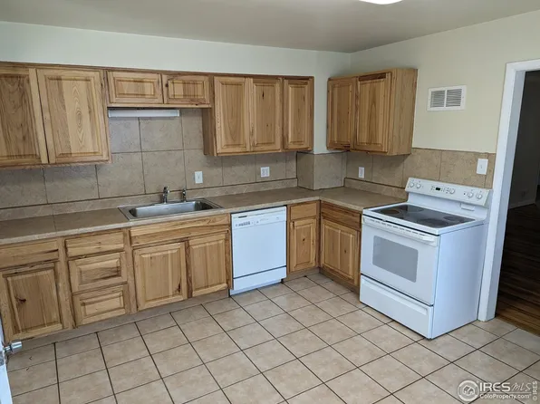 907 4th Ave #A and B, Greeley, CO 80631