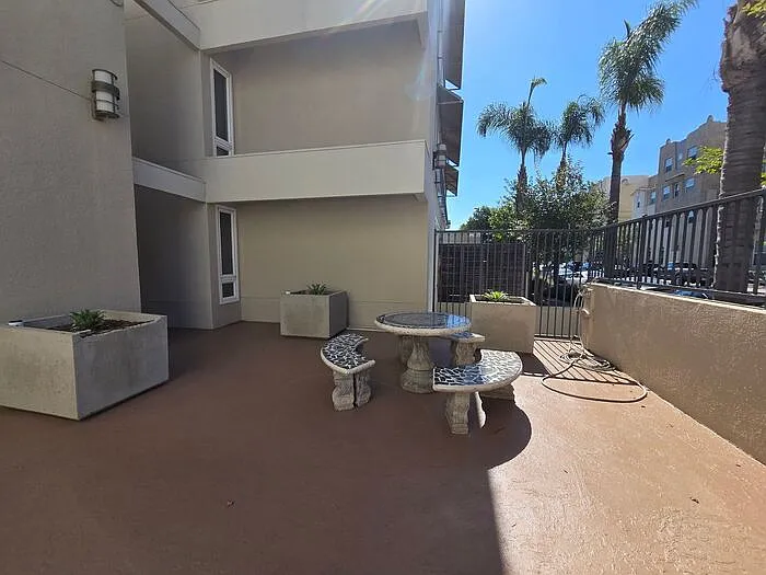 5540 Lindo Paseo #3 — Photo 29