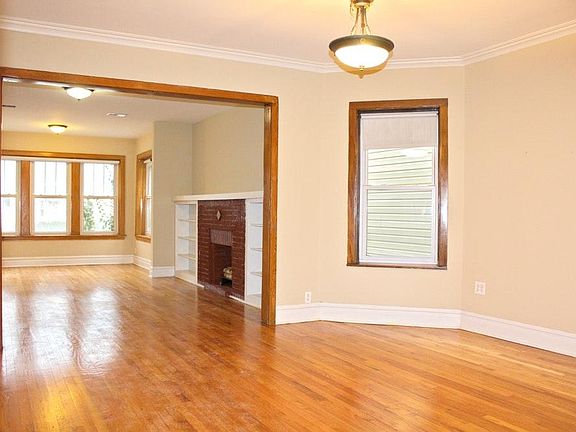 5th image of 5525 W Higgins Ave