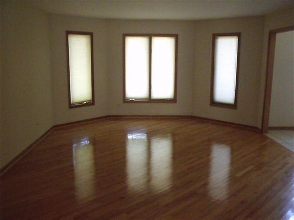 5th image of 6175 Tyrnbury Dr