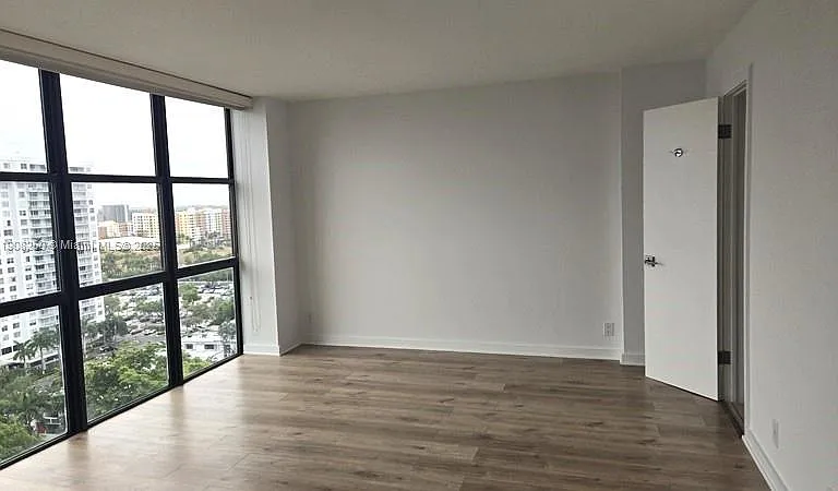 18181 NE 31st Ct #1801 — Photo 24