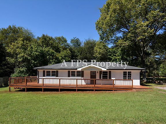 2nd image of 226 Cantrell Dr SW