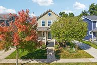 photo property thumbnail